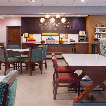 Hampton Inn Огалала Екстериор снимка