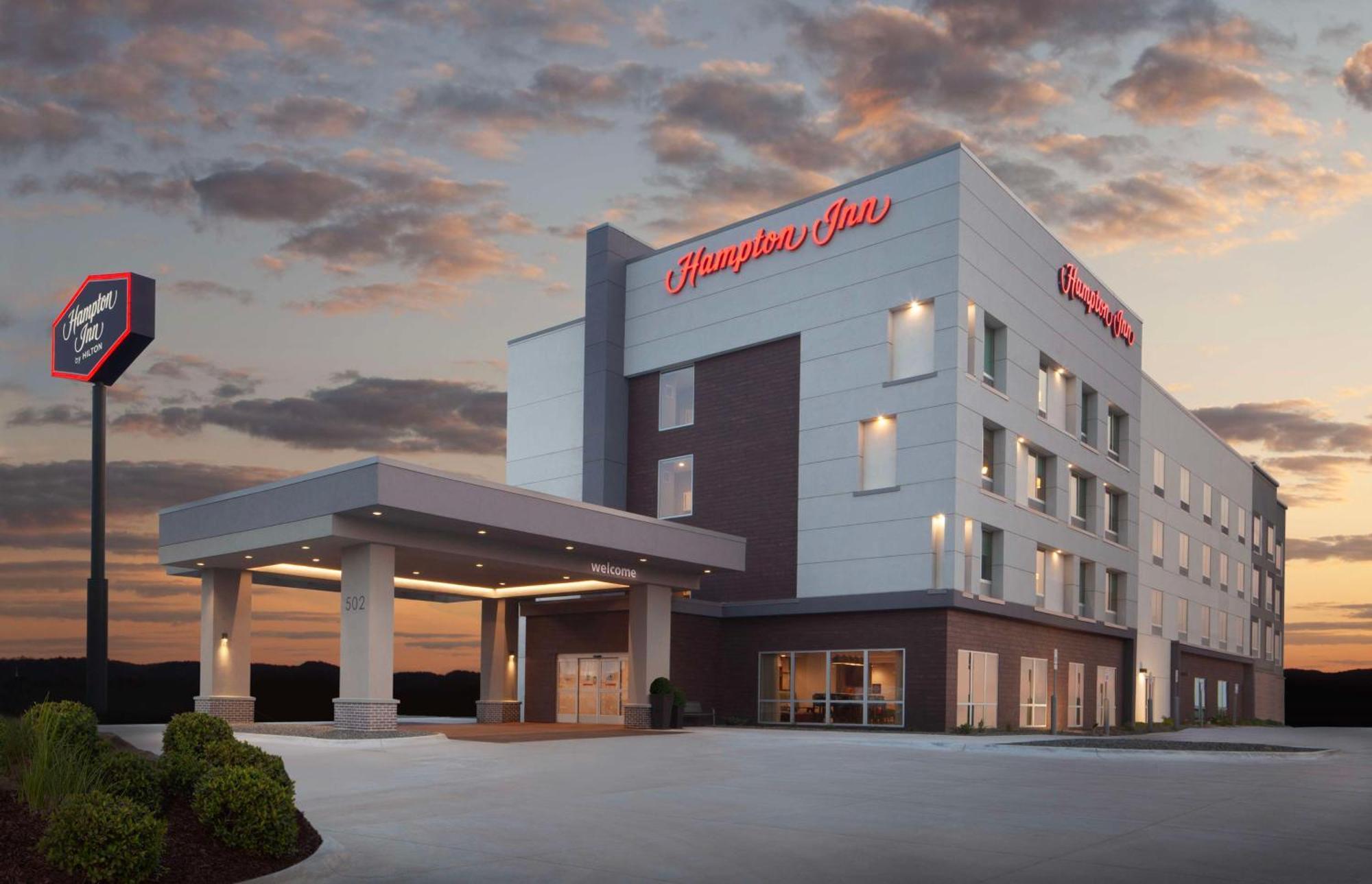 Hampton Inn Огалала Екстериор снимка